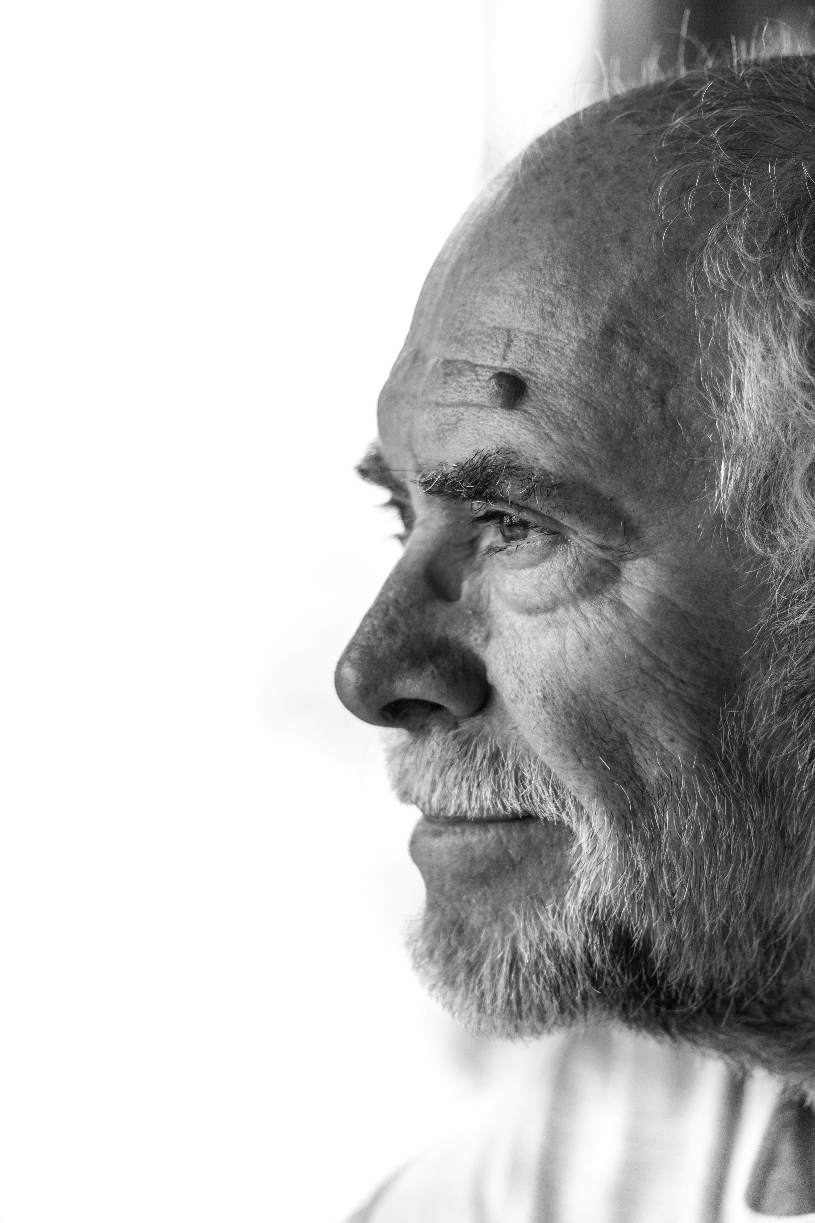 image about سيكولوجية الشيخوخة: دراسة تحليلية للتحديات البيولوجية والاجتماعية في العصر الحديث