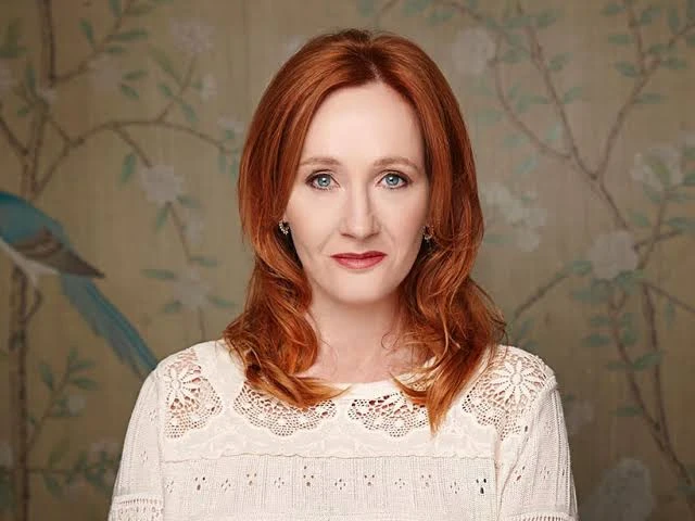 image about جي كي رولينج: كيف تحولت 