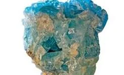 image about حجر التوباز: خصائصه، أنواعه، فوائده وقيمته في عالم الأحجار الكريمة