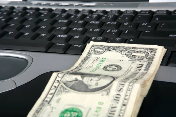 image about 🚀 كيف تحقق 300 إلى 1000 دولار شهريًا من الربح من الإنترنت (دليل عملي للمبتدئين) 💰