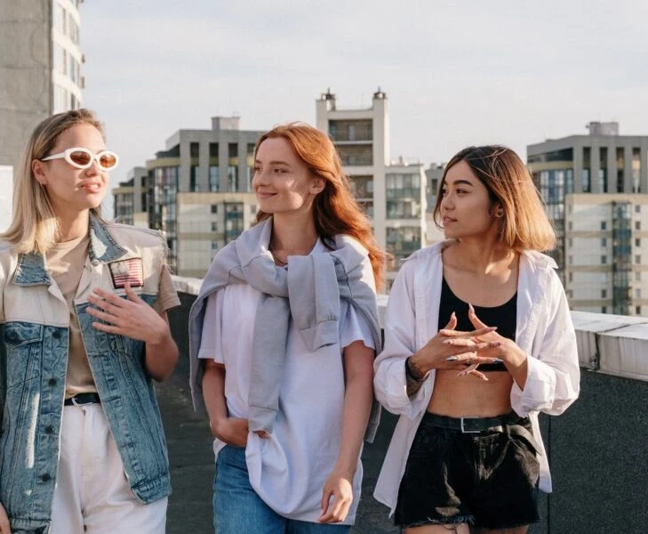 image about هذه هي العلاقات الصحية الثلاث التي يجب أن تكون لديك حتى تكون سعيدا