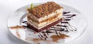 image about 🍰 كيكة النسكافيه الباردة | حلى سهل وسريع بدون فرن بطعم القهوة الرائع