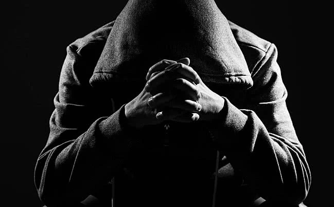 image about كيف نستطيع التوقف عن لوم النفس المبالغ فيه والذي يسميه البعض ( الجلد النفسي للذات) من خلال خبرتي الشخصية