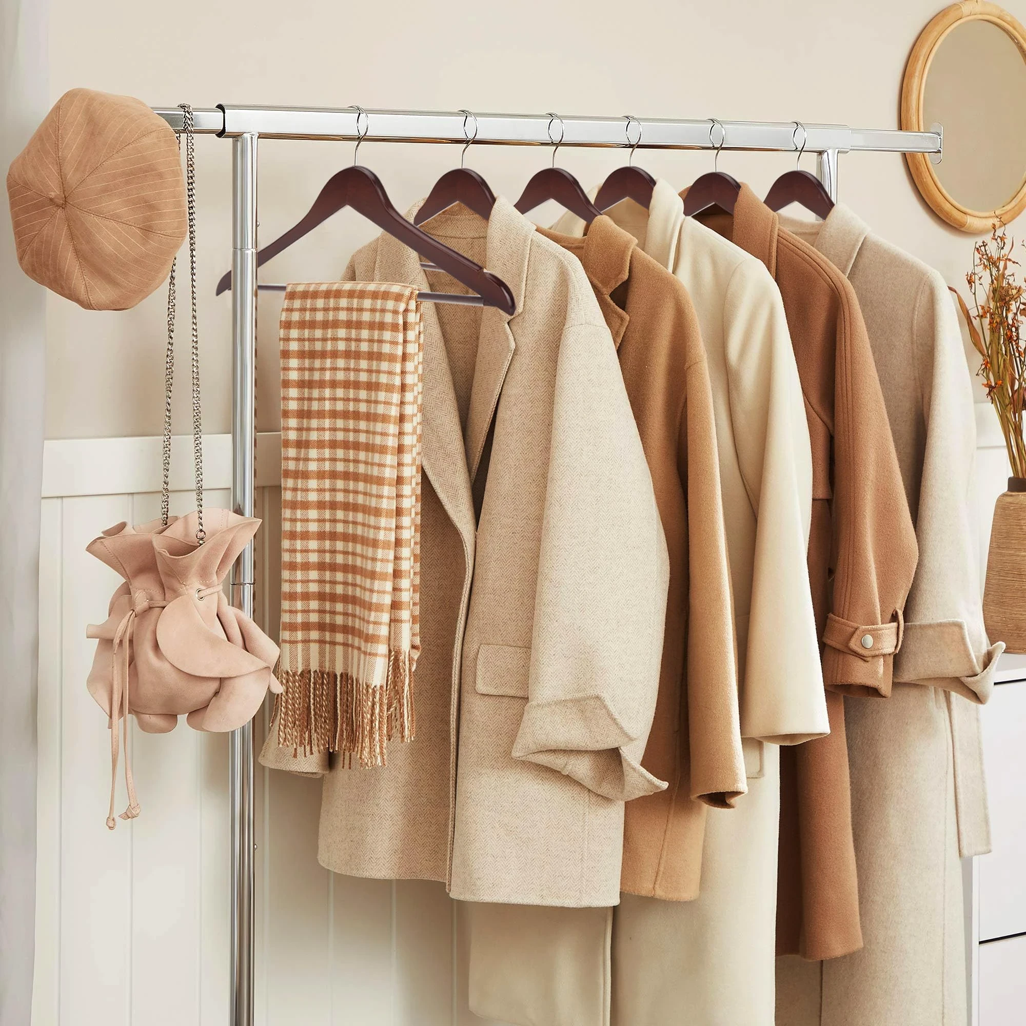 image about الموضة بين الأزمات والرفاهية 