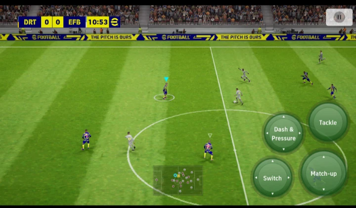 image about 🎮 مقارنة بين فيفا وبيس للموبايل: أيهما الأفضل لعشاق كرة القدم؟