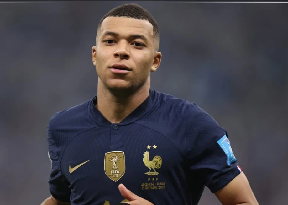 image about أخبار الكرة العالمية أبرز التصريحات من امبابي حكيمي جيرارد وآخرين 