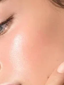 image about أسرار الحصول على بشرة زجاجية (Glass Skin) وروتين العناية اليومي الاقتصادي