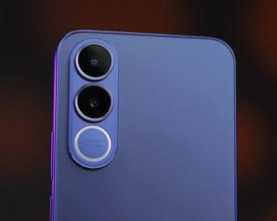 image about مراجعة هاتف Vivo V70 FE: أداء قوي وتصميم أنيق بسعر منافس