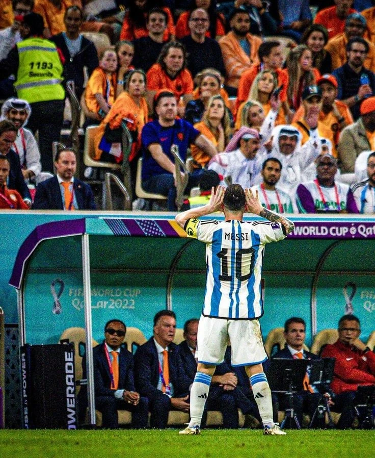 image about القائد الصامت: كيف دوّن ميسي أسطورة كأس العالم 2022 🏆✨
