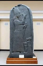 image about طهارقا واسرحدون.. هزيمة الفرعون النوبي ومسلة النصر الآشورية