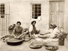 image about الجيران… من زمن الباب المفتوح إلى عصر الجدران الصامتة!