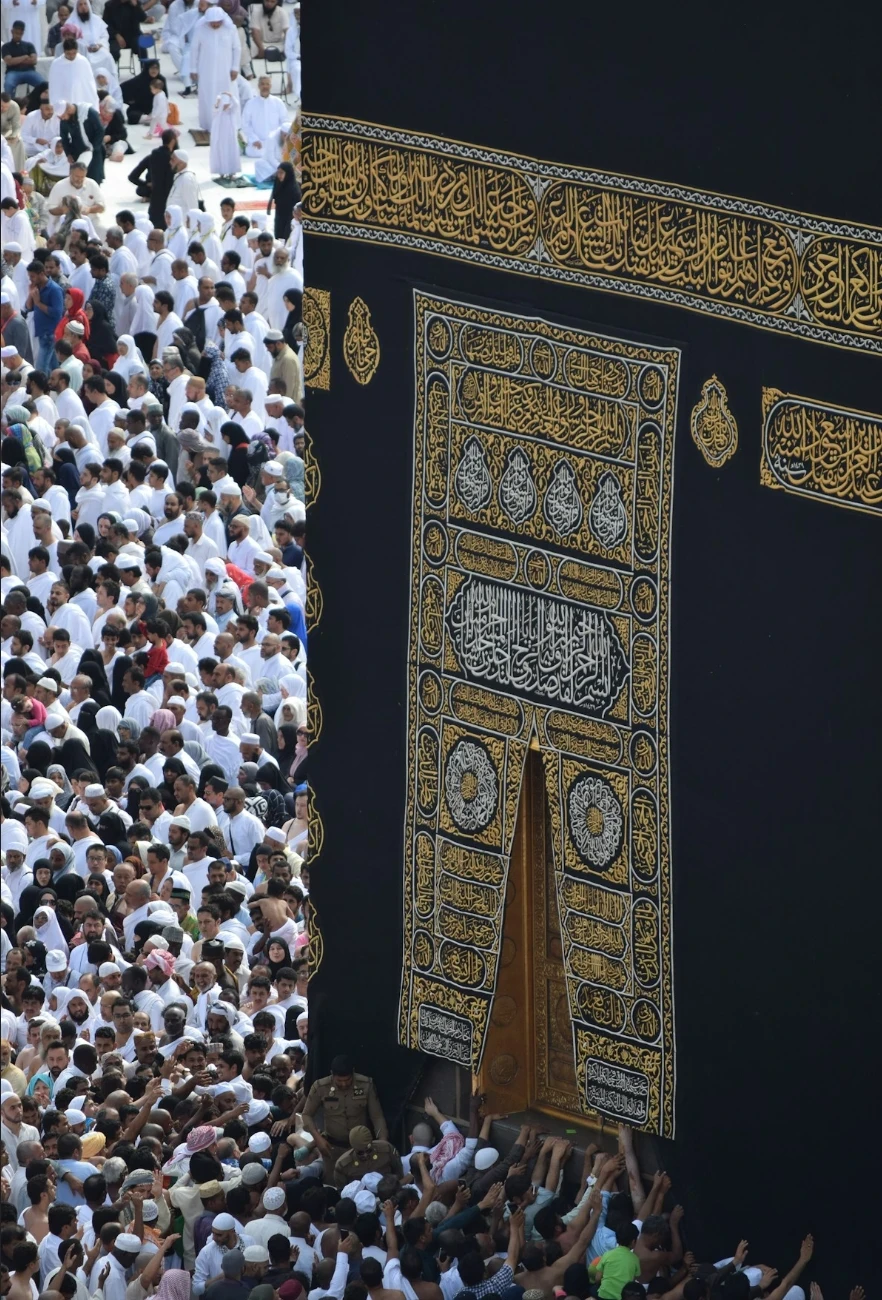 image about حياة النبي محمد ﷺ: أعظم سيرة في تاريخ الإنسانية