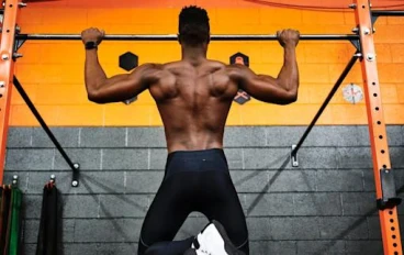 A Strength Coach Shares 5 Exercises That Everyone Does Wrong