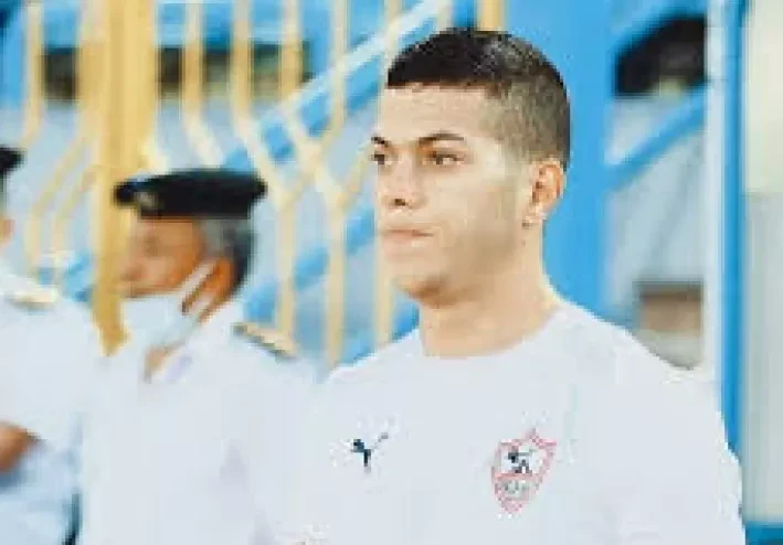 تعرف علي مميزات وعيوب لاعب الاهلي امام عاشور