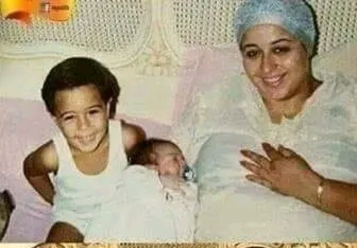 احلا قصة حب بين الأم و ابناءها 
