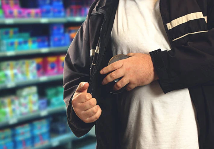ماذا تعرف عن اضطراب السرقة؟
