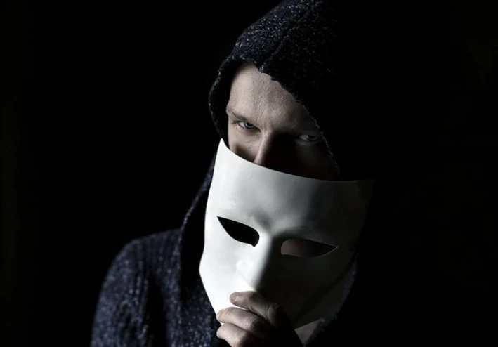 إلى أي مدى يمكن أن تكون الشخصية المعادية للمجتمع خطيرة؟