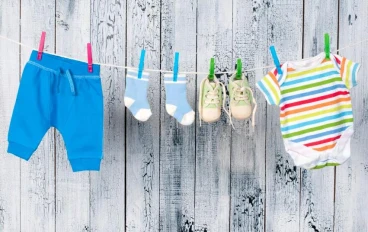 كيف يجب غسل ملابس الأطفال الرضع؟