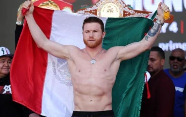 Canelo Alvarez vs. Jaime Munguia odds, prediction: Boxing expert on 50-13 run reveals picks for May 4 fight