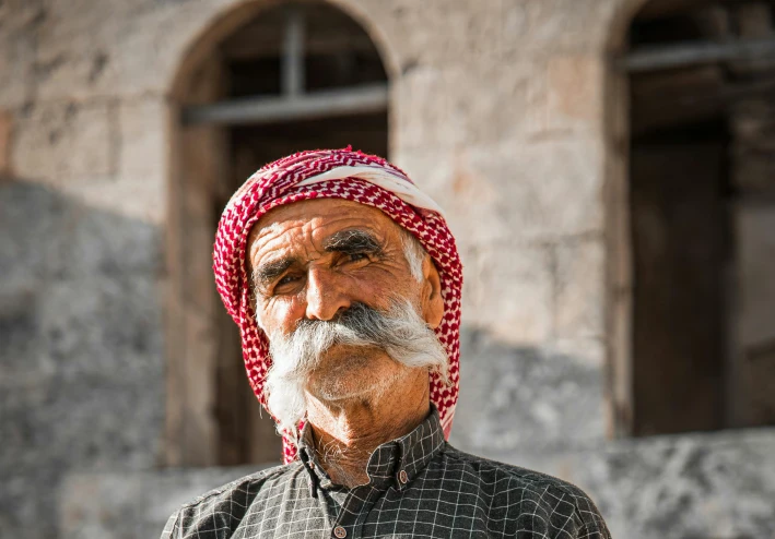 روايه رجال في الشمس للكاتب الفلسطيني غسان كنفاني 