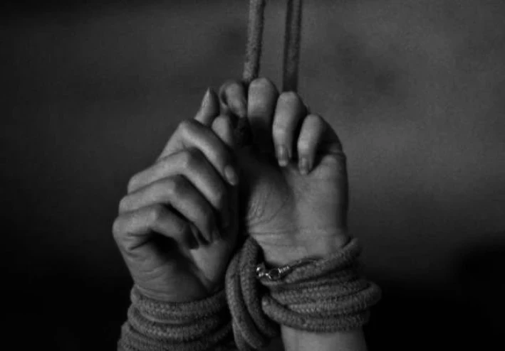 "هوسي المريض بها"