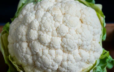 فوائد القرنبيط المذهلة وكيفية زراعته: دليلك الشامل للصحة والزراعة المنزلية