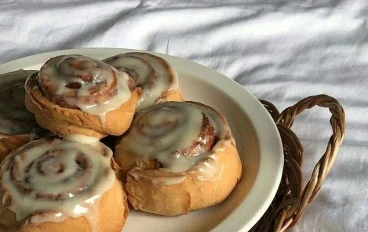 How to Make Cinnabon rolls at Home: A Step-by-Step Guide