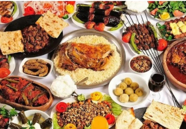 ١٠ من أشهر الأكلات حول العالم صحيه جدا