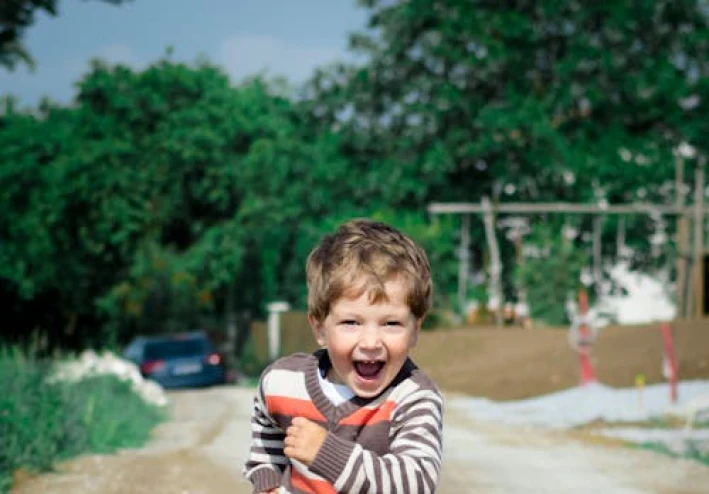 قصة الفيلم الشيق جدا  Timm Thaler الطفل الذي باع ضحكته