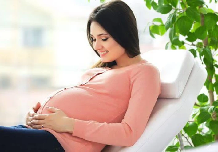 دليل شامل: لرعاية صحة الأم والجنين أثناء الحمل