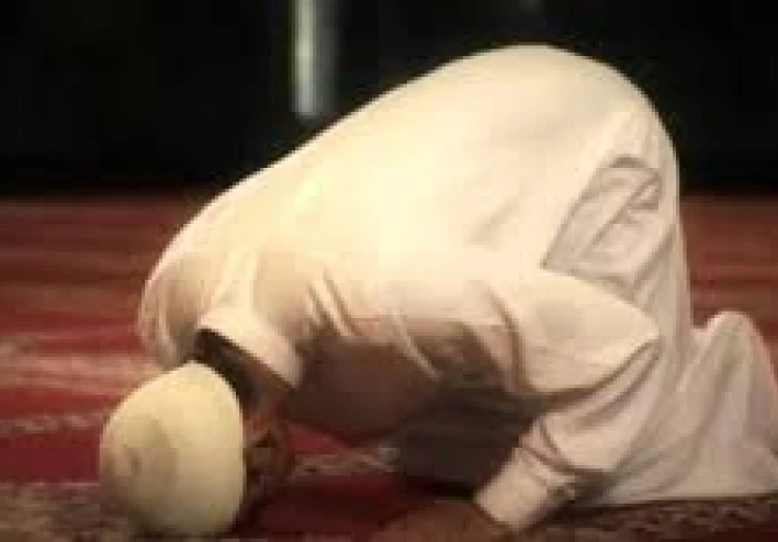 كيفية صلاة العشاء السنة والفرض