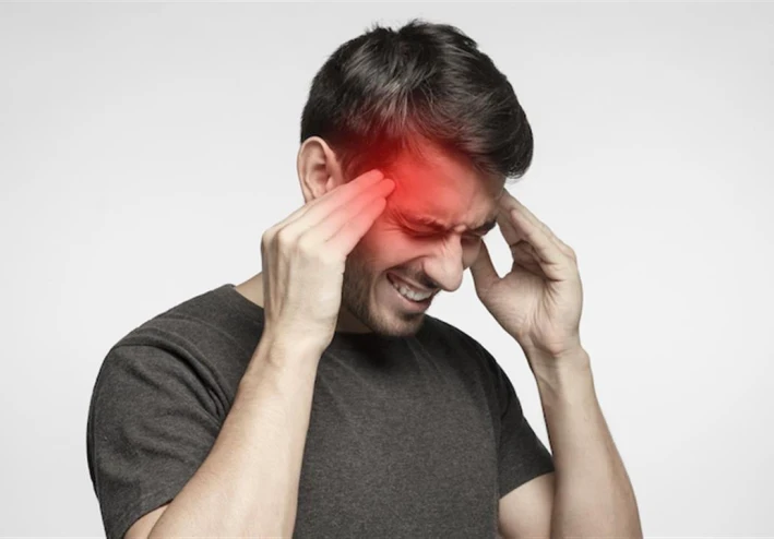 الصداع الصباحي.. أسبابه وأنواعه وطرق الوقاية منه!