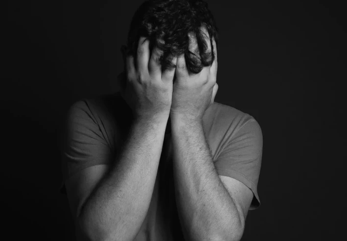 الاكتئاب النفسي وأسبابه