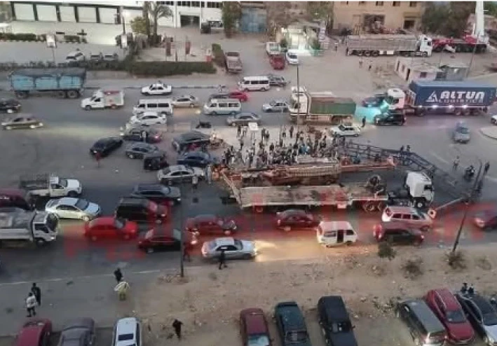 سائق حادث الأوتوستراد يتسبب في مصرع عائلة كاملة – تفاصيل القبض ورد فعل الشارع