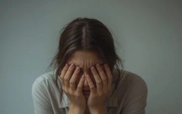 تجربتي مع الرهاب الاجتماعي... من العزلة الى الانفتاح