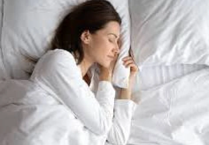 You may find it easier to fall asleep if you eat regale early