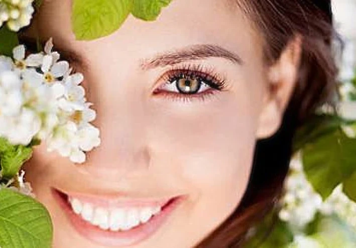 الجمال الطبيعي: دليل شامل لبشرة صحية ومشرقة بكل أنواعها