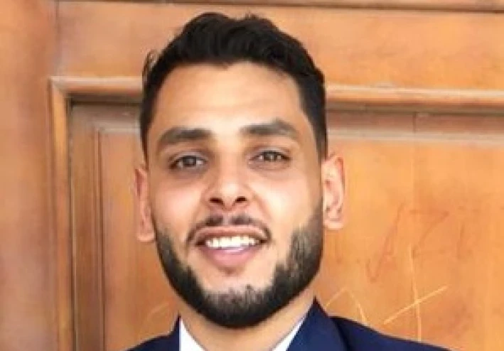 يعنى ايه احجار كريمة ؟