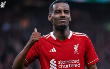 إيزاك لاعب نيوكاسيل قريب من الانتقال الي ليفربول في صفقة قياسية 