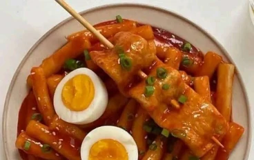 طريقة عمل أسهل توكبوكي كوري بأبسط المكونات – لذيذ وشهي جدًا!😋