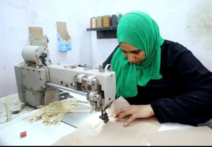 من ورشه صغيره إلى علامة تجارية كبرى، فاطمه التي ألهمت الآلاف