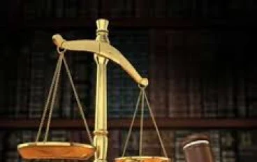 عندما تصبح القوانين عادلة… لكن الواقع يظل ظالمًا