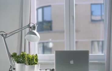 كيف تبدأ الربح من بيع المنتجات الرقمية وتحقيق دخل ثابت عبر الإنترنت