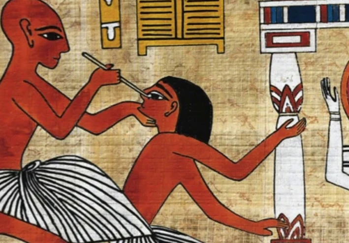 العلاج في عصر الفراعنة: سر الطب القديم الذي أدهش العالم