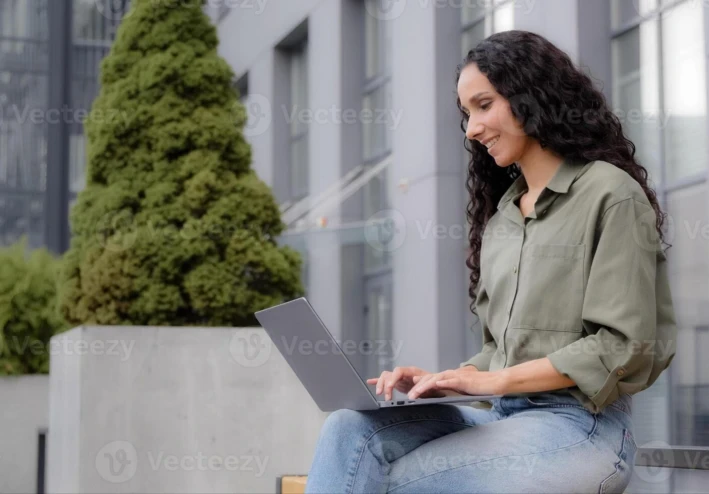🌟 كيف بدأت أربح من كتابة المقالات في 2025: تجربتي خطوة بخطوة