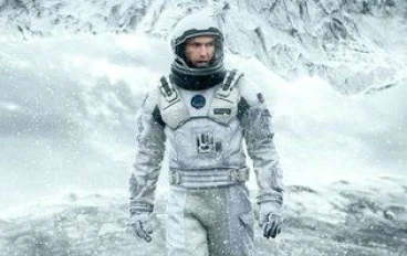 Interstellar: بين العلم والمشاعر الإنسانية