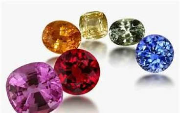 💎✨ الأحجار الكريمة: سحر الطبيعة وقيمة عبر العصور ✨💎