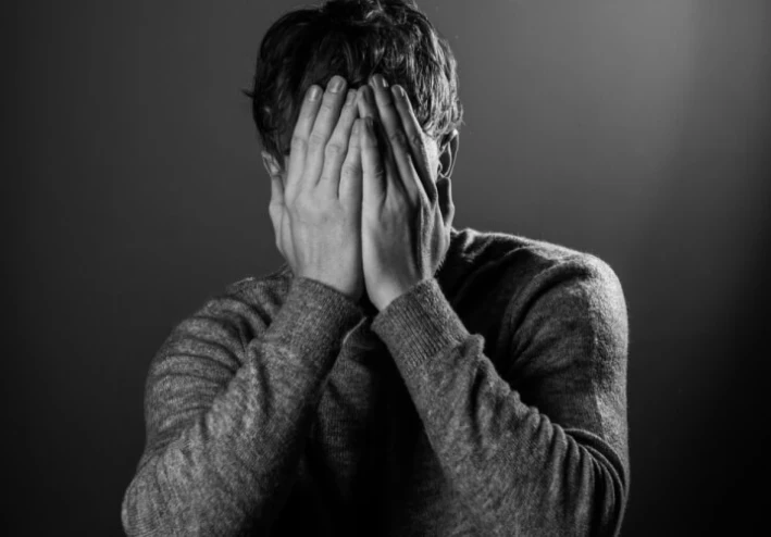 كيف تتخلص من الاكتئاب والقلق؟