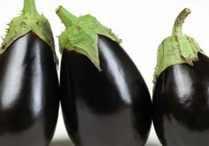 طاجن مسقعة بالحمص شهية ولذيذة