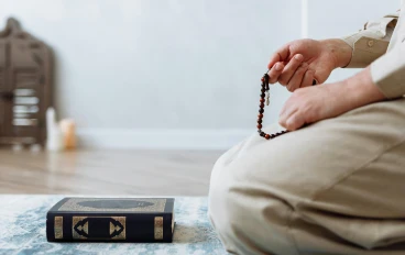 أسرار الإستغفار وأثره في فتح أبواب الرزق